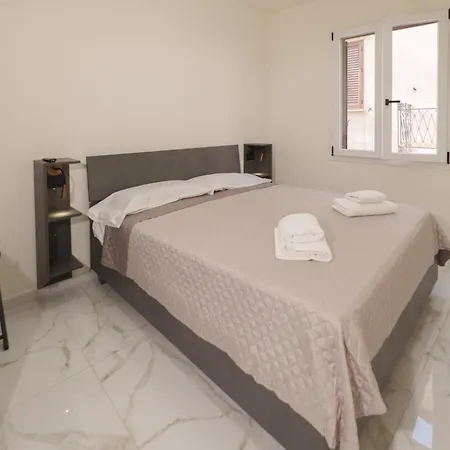 Dimora Costa 4*